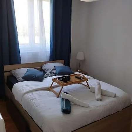 Maison Pour 11 Personnes Max *
